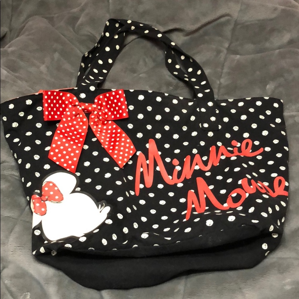 Disney Parks Minnie mouse tote bag!